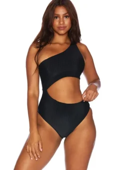 Celine One Piece