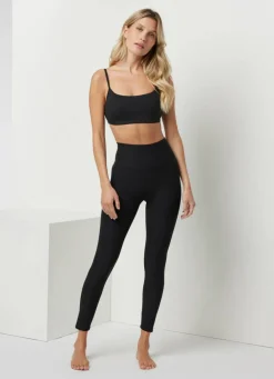 Clean Elevation Legging