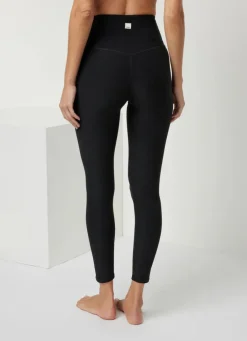 Clean Elevation Legging