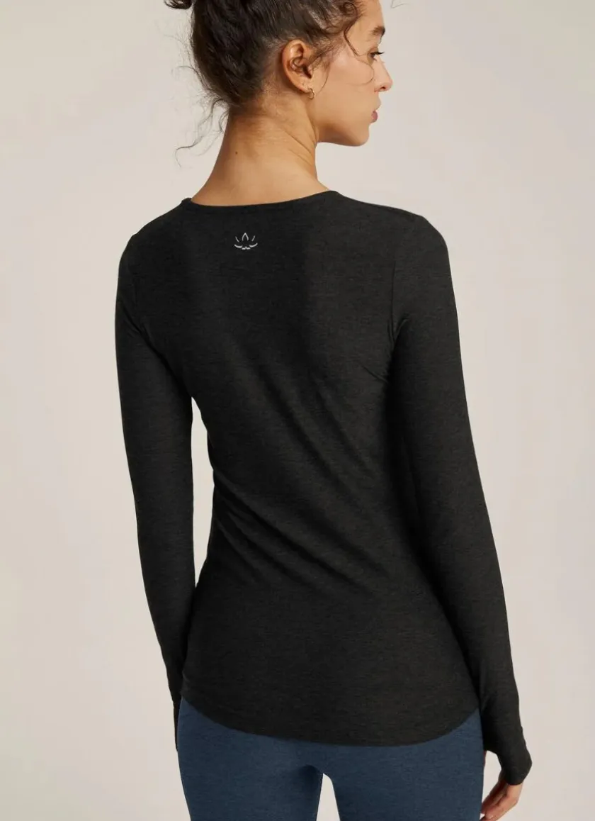 Featherweight Classic Crew Pullover