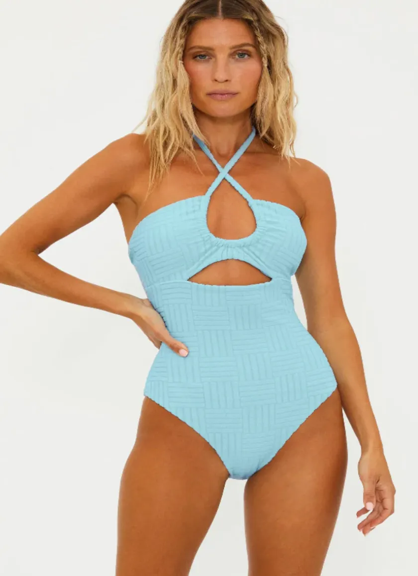 Phoenix One Piece