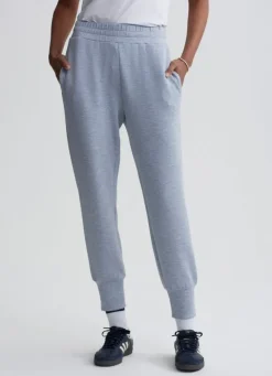 The Slim Cuff Pant 25”