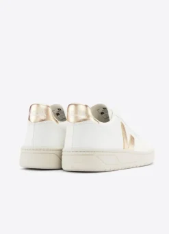 V-10 Sneaker