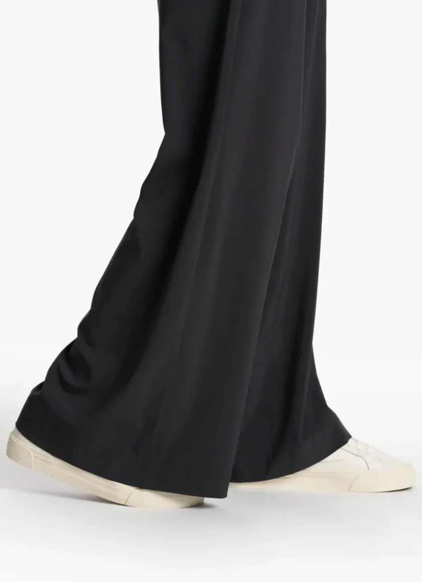Villa Wide Leg