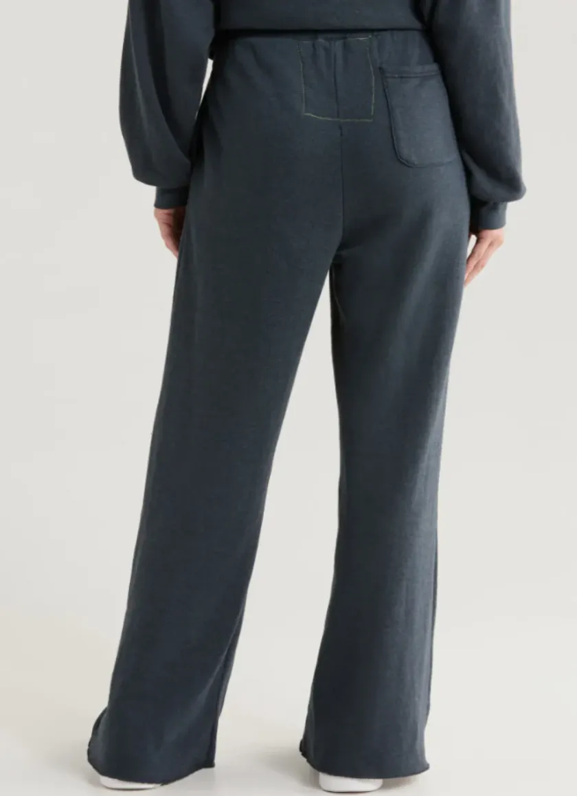 Wide Leg Women’s Pocket Sweatpants